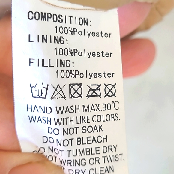 Cropped Quilted Vest - Picture 5 of 5